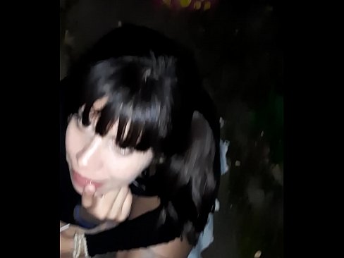 ❤️ रस्त्यावर कँडीच्या बदल्यात लिंग सुजले ❤❌  आमच्याकडे ❌❤